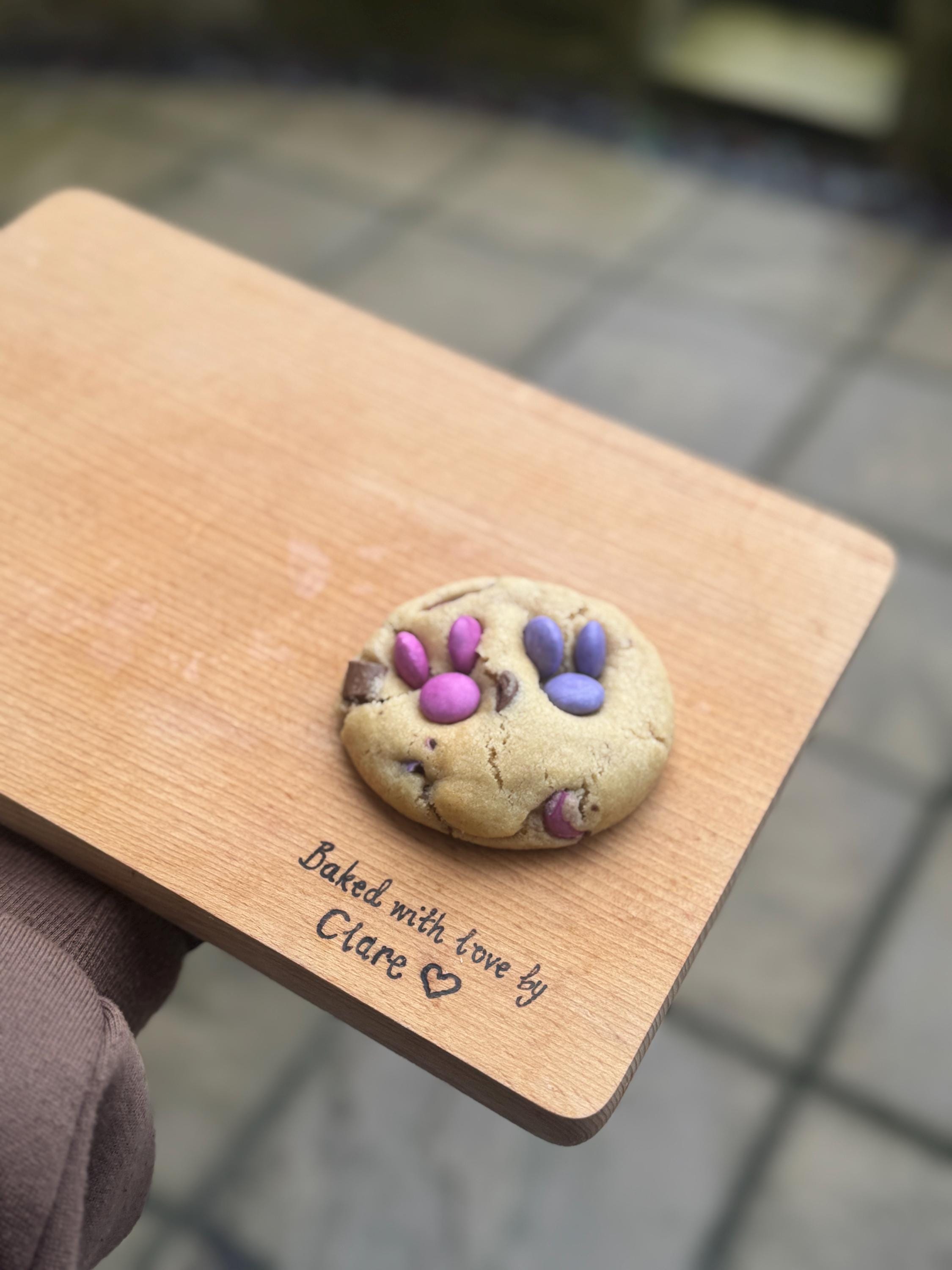 4/6/12 Smartie Bunny Cookies Gift Box – Prices from £11.00 – Fresh Baked, Personalised Messages