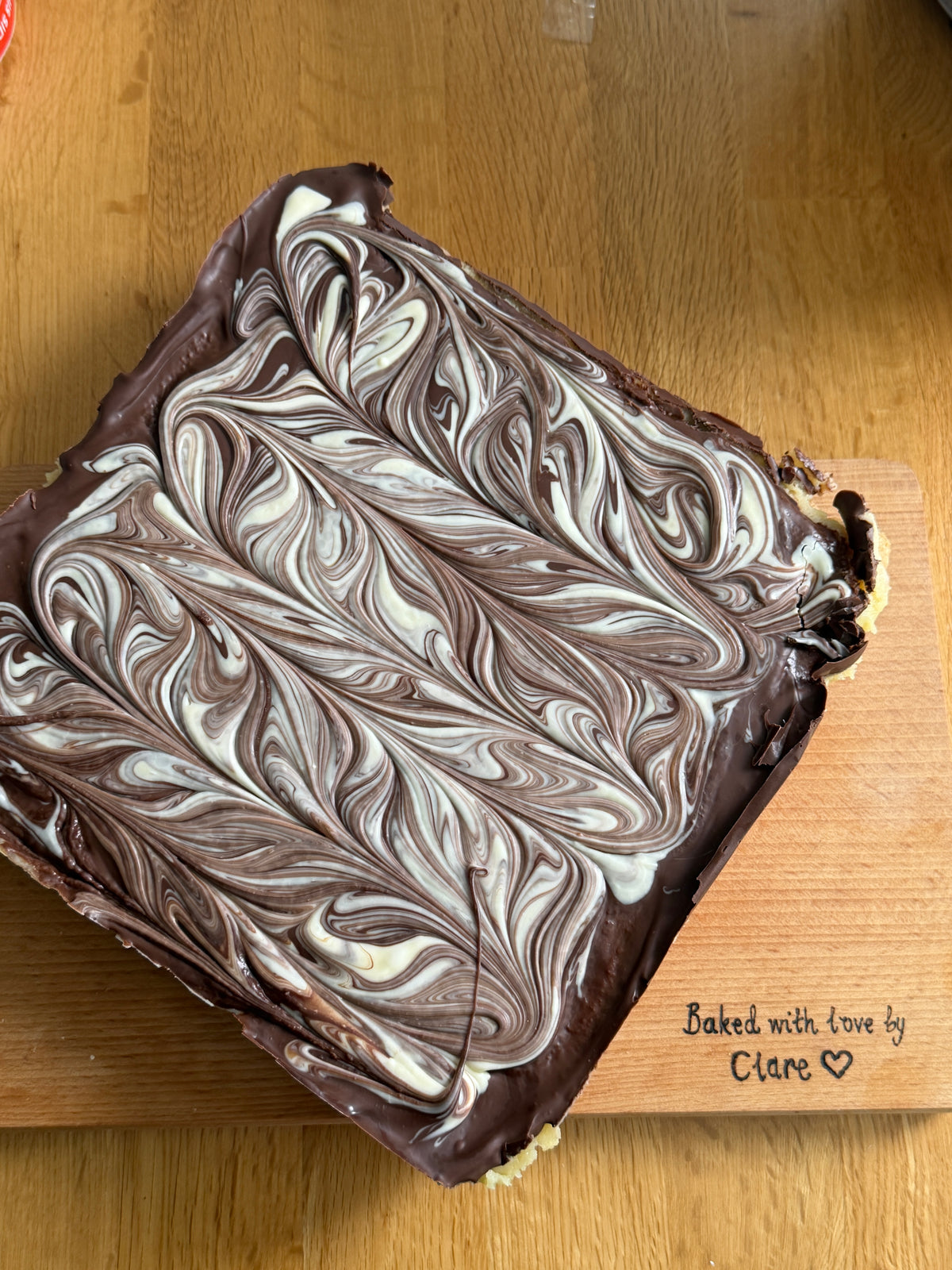 4/6/12/Sharing Bake Clare's Millionaire Cookie Gift Box – Prices from £14.00 – Personalised Messages
