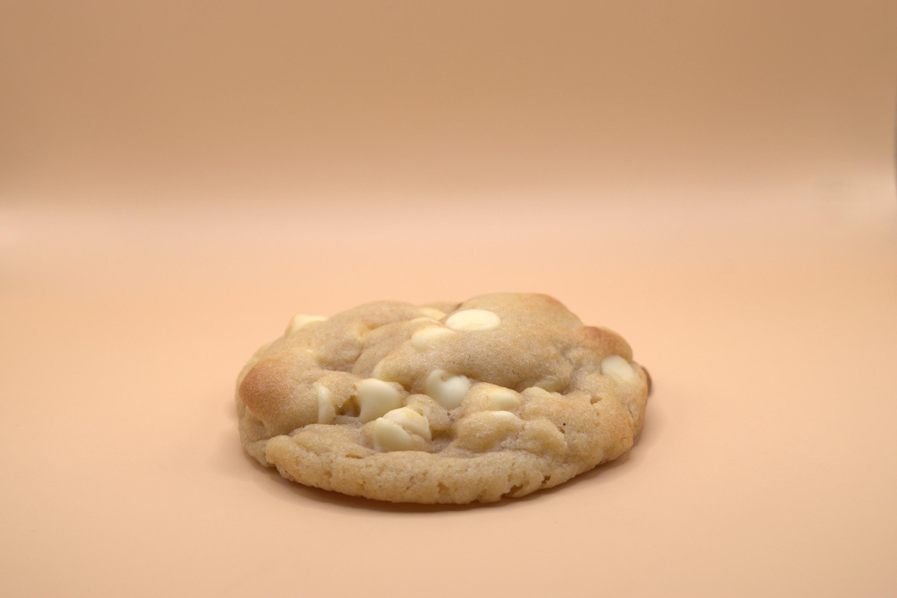 4/6/12 White Chocolate Chunk Cookies Gift Box – Prices from £11.00 – Fresh Baked, Personalised Messages